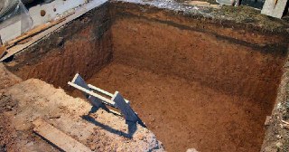 Строительство погреба Тихвин цена от 14636 руб.